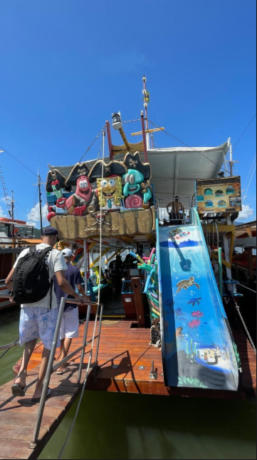 ESCUNA - SpongeBob THEMATICO -11:00 Horas - Ilha dos Cocos