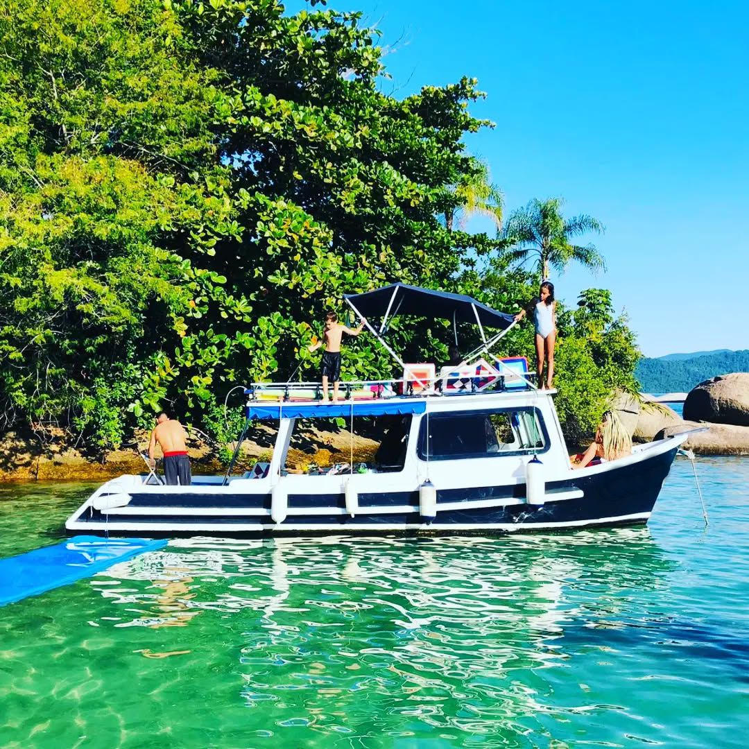 BARCO PRIVATIVO PARATY Stand UP incluso