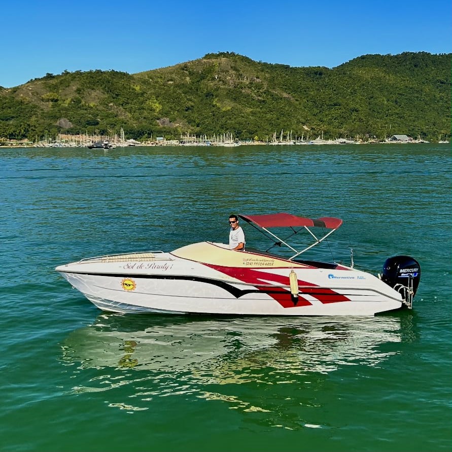 Lancha Paraty PRIVATIVA cabinado (R$ P/ate 3 passageiros) 