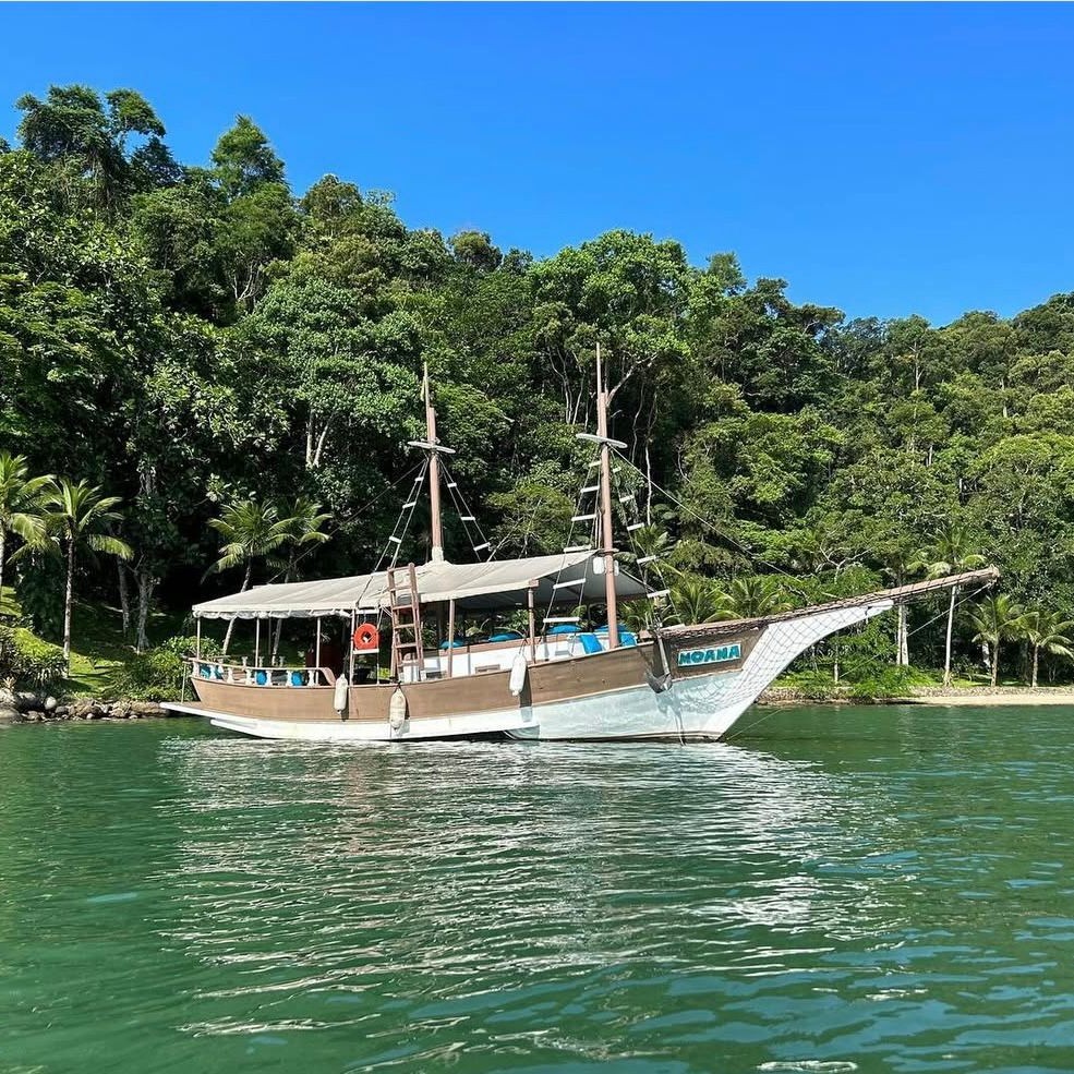 Escuna Paraty FAMILIAR (R$ p/ate 30passageiros)